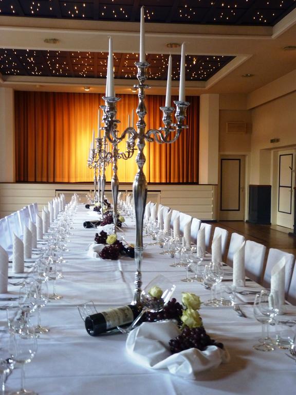 Buescher'S Hotel Und Restaurant Билефельд Экстерьер фото
